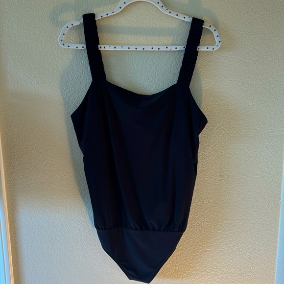 Express Black Square Neck Sleeveless Bodysuit | Size M - Picture 1 of 9